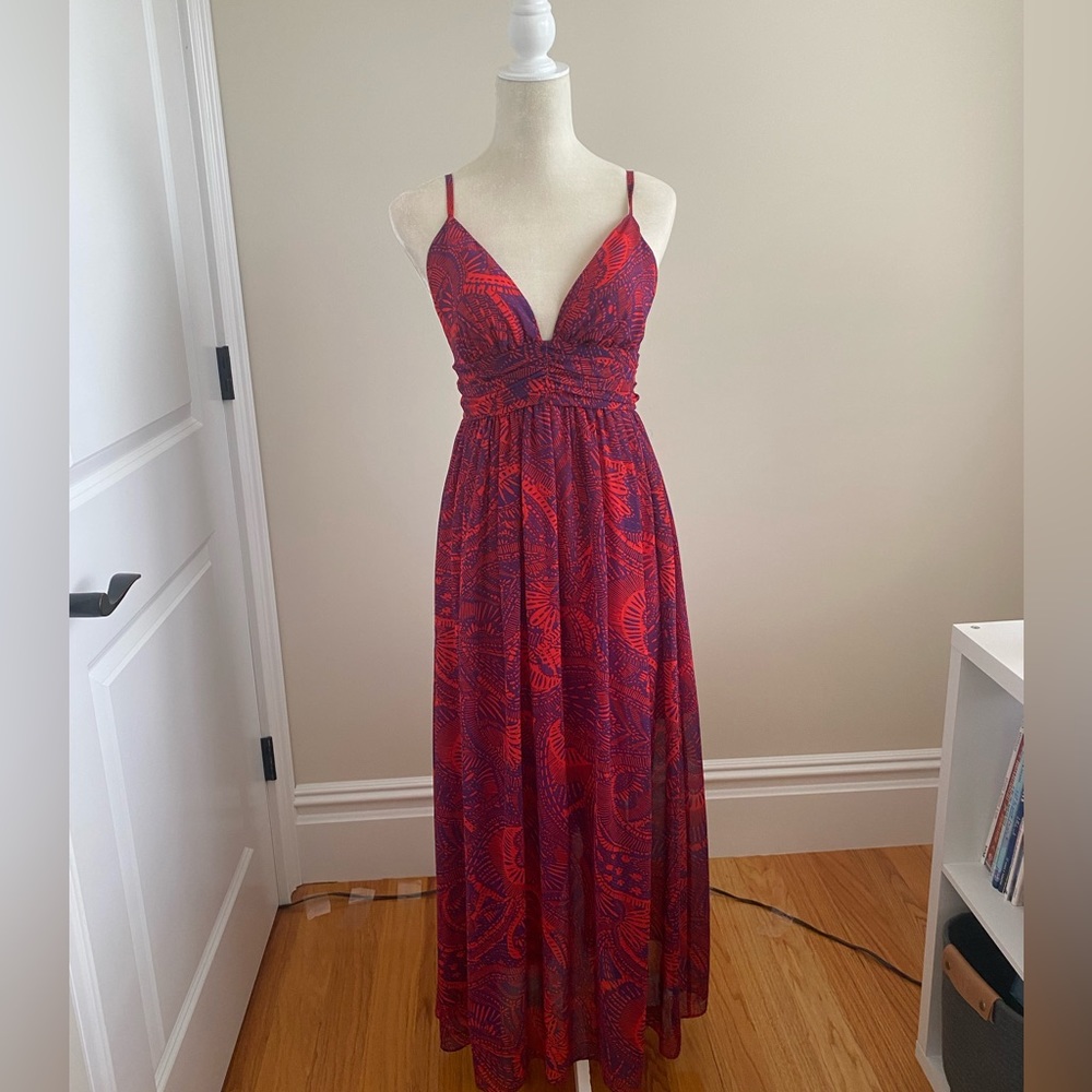 Stunning beach maxi dress